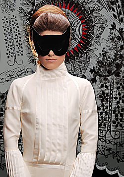 Мирослава Цанева получи диплома за имиджмейкър