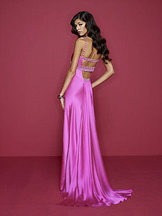������ �������� � ��������� ������� �� Mori Lee