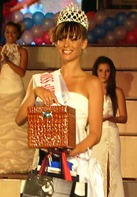 Мис сИрена - Диневи Ризорт 2008 е Мартина Славчева от Варна