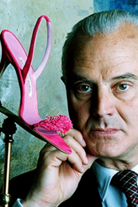 �������� ������ ������-���� 2010 �� Manolo Blahnik