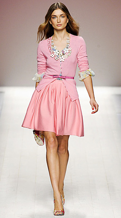 ����� ������ �� ������������ �� Blumarine � ���