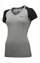 Комфорт и лекота на движенията с новата пролетна дамска колекция на Nike