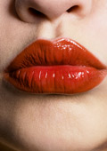 How to make your lips a lot more kissable and attractive 