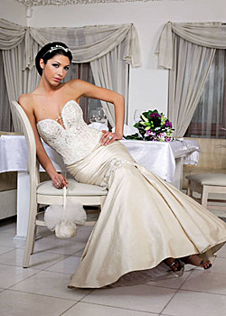 Lace returns triumphantly in bridal fashion
