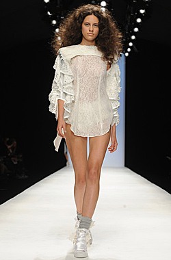 
Bulgarian model opened a fashion show during London Fashion Week 