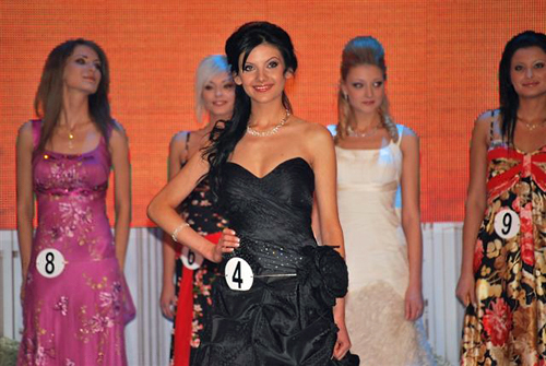 Miss Bulgaria Universe 2009 Elitsa Lyubenova