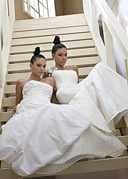   Bridal collections 2010 in the new issue of Svatba magazine 