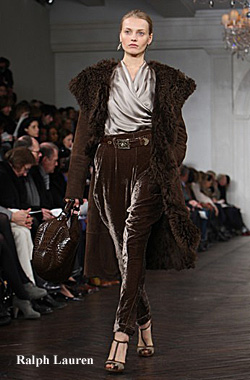   The Velvet – for fall-winter 2009/2010 