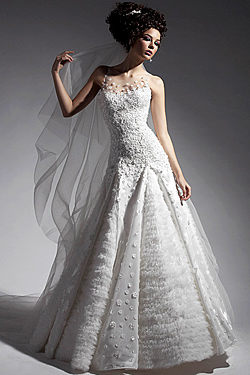 Collection of wedding dresses 2010 of Atelier Simon