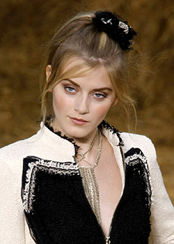 Hair accessories trends for Spring-Summer 2010