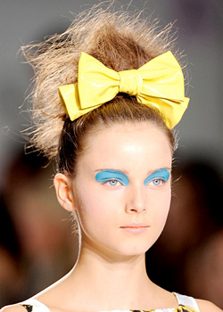 Hair accessories trends for Spring-Summer 2010