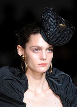 Hair accessories trends for Spring-Summer 2010