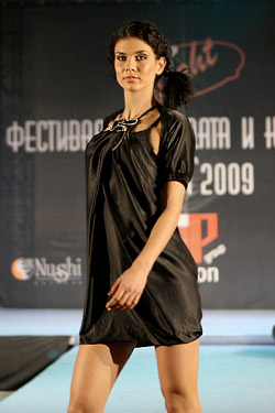 Fashion agency VIP Fashion Group sent 2009 with impressive fashion show