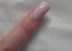 Effective manicure for marbled nails