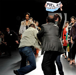 Animal rights activists disrupt Spanish fashion show  
