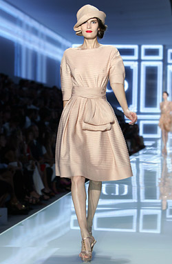 Christian Dior back on top at Paris fashion week with collection Spring-Summer 2012