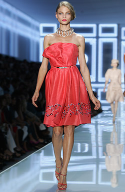 Christian Dior back on top at Paris fashion week with collection Spring-Summer 2012