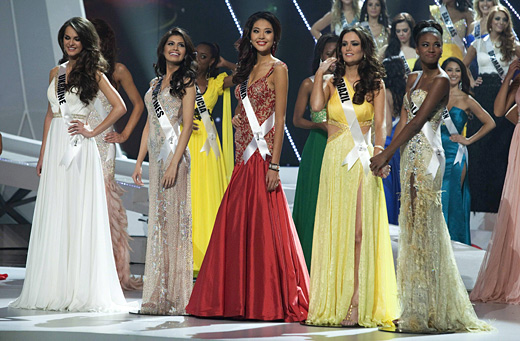 Miss Universe 2011 is Miss Angola Leila Lopes 