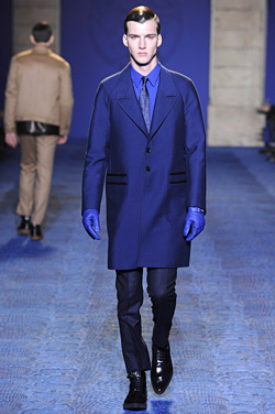 VERSACE For Men AUTUMN/WINTER 2011-12: three-dimensional