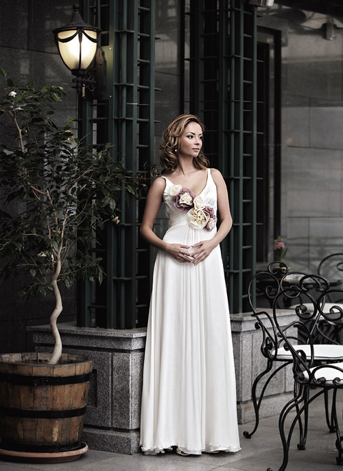 Hot bridal fashion trends for romantic summer