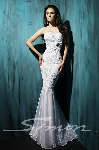 Bridal gowns by Atelier Simon for Summer 2012