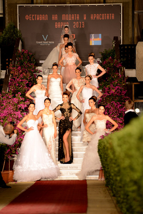 Bulgarian and world fashion during the Festival of FASHION and BEAUTY 2013