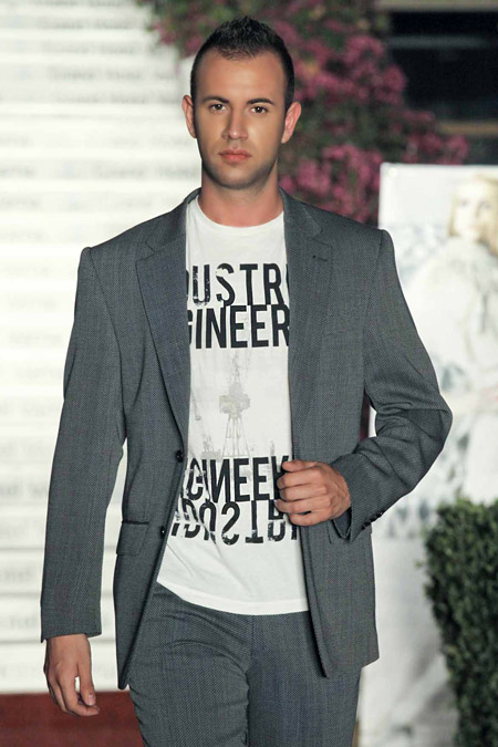 Style and Elegance in the Spring-Summer 2013 Menswear collection by Richmart