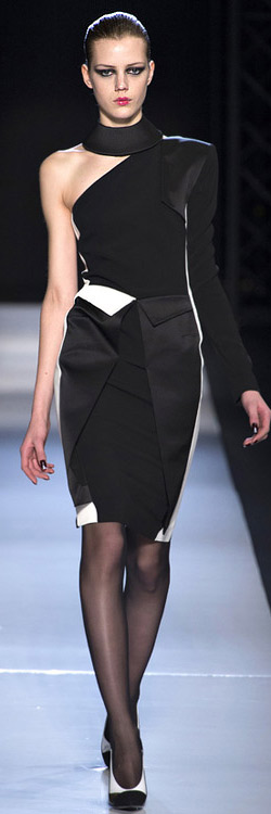 Roland Mouret autumn-winter 2013/2014