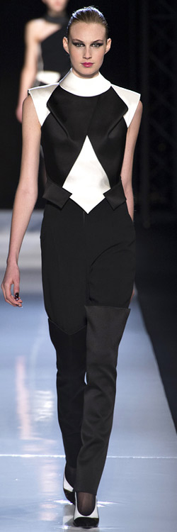 Roland Mouret autumn-winter 2013/2014