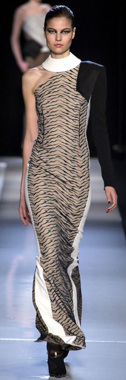 Roland Mouret autumn-winter 2013/2014