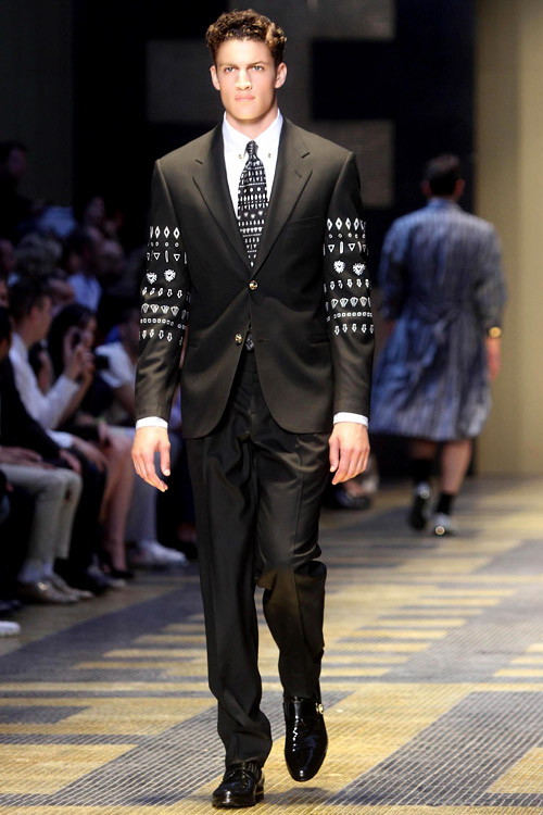 Men`s fashion: Versace Spring-Summer 2013 collection