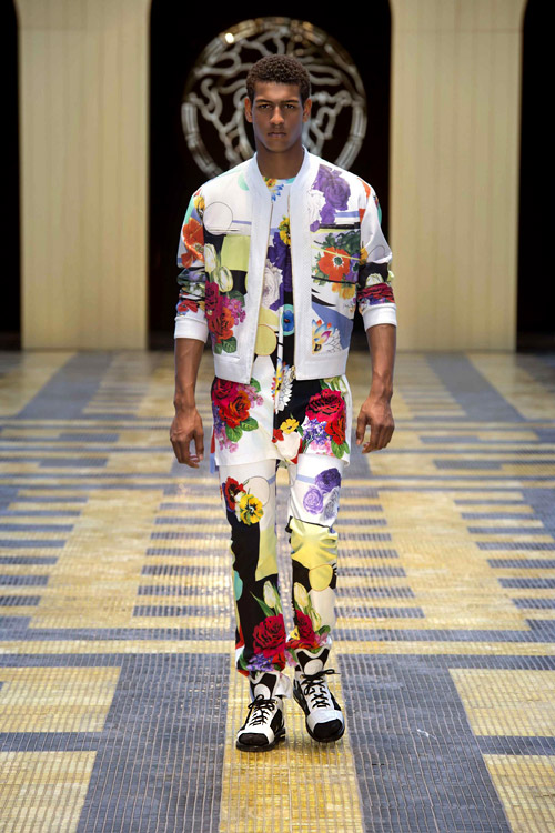 Men`s fashion: Versace Spring-Summer 2013 collection