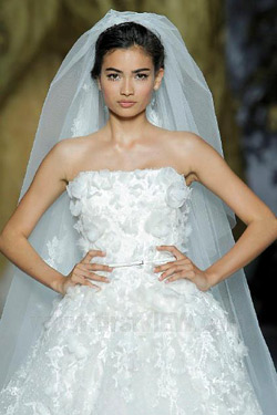 Pronovias